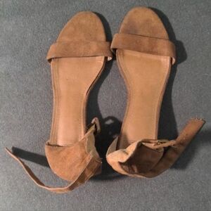 14th and Union Sandals